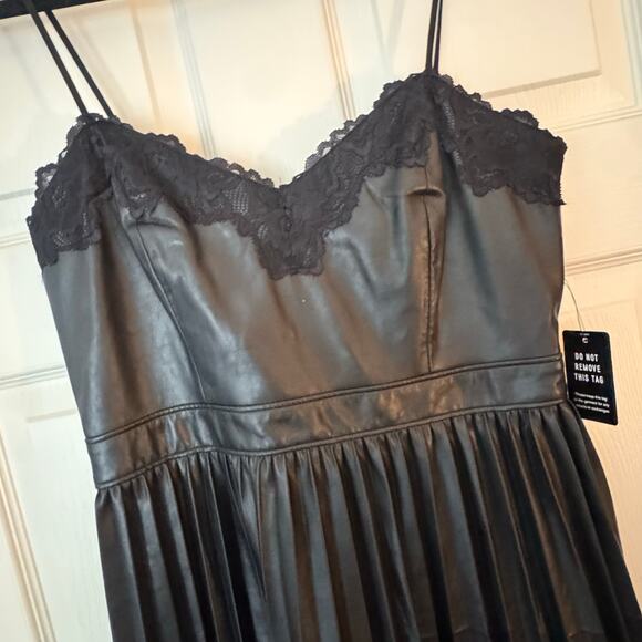 Express Black Midi Dress - Picture 4 of 7